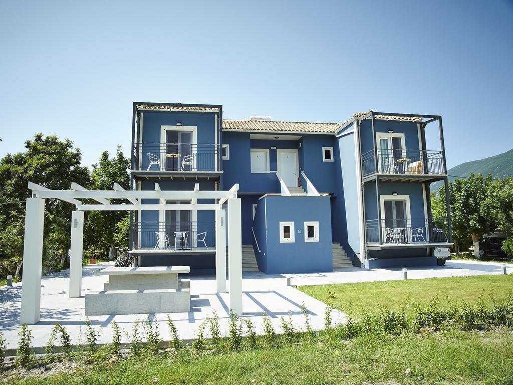 Cosmos Apartments Vasiliki  Exterior photo